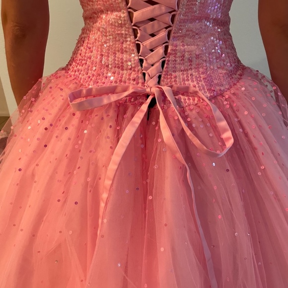 Mori Lee Prom Gown - Cinderella at the Ball! - Sz 5/6 - Picture 3 of 10